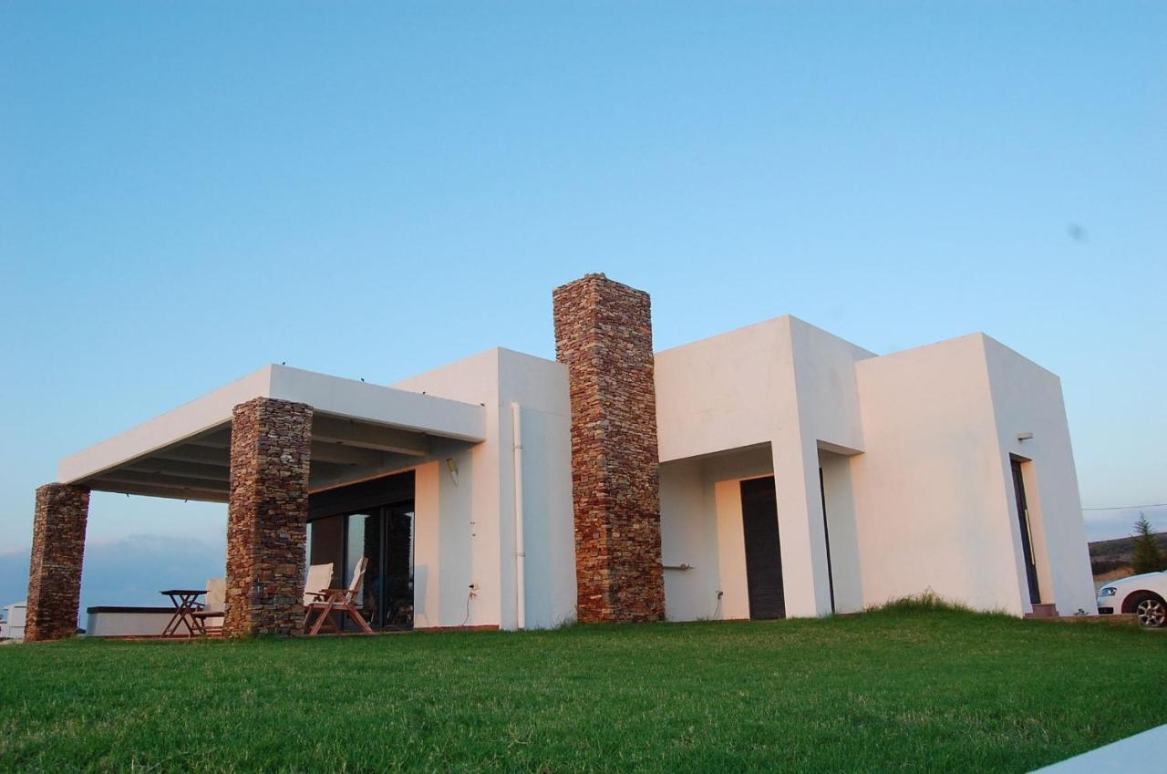 Cristelia Seafront & Pool Villa Lakhania Dış mekan fotoğraf