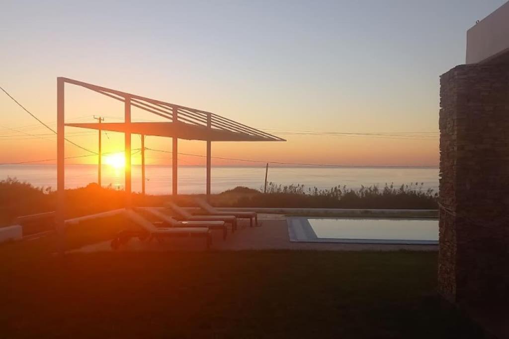 Cristelia Seafront & Pool Villa Lakhania Dış mekan fotoğraf